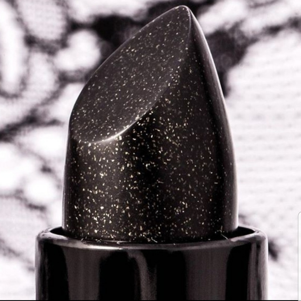❇️BLACK LACE RABBIT Lipstick Queen RARE Lipstick NWOBox
